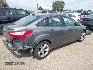 2013 Ford Focus SE with VIN 1FADP3F28DL343477, listed as a IAAI auction lot 41905740 with 168,490 mi miles. Bid and sale history available at carsss.com. Image 4.