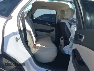 2016 Ford Edge Titanium with VIN 2FMPK3K92GBB83038, listed as a IAAI auction lot 41445967 with 90,125 mi miles. Bid and sale history available at carsss.com. Image 8.