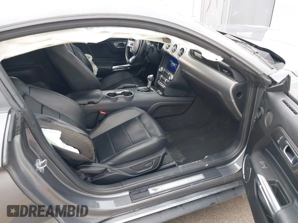 2022 Ford Mustang EcoBoost z VIN 1FA6P8TH4N5105288, wystawiony jako IAAI lot #41528117 z przebiegiem 44 424 mil mil oraz . Historia ofert i sprzedaży dostępna na DreamBid. Obrazek 5.
