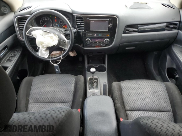 2014 Mitsubishi Outlander SE z VIN JA4AD3A35EZ018395, wystawiony jako Copart lot #51645775 z przebiegiem 159 641 mil mil oraz Szkoda całkowita • Salvage title. Historia ofert i sprzedaży dostępna na DreamBid. Obrazek 8.