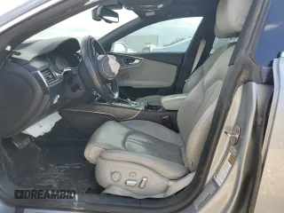 2018 Audi S7 Prestige z VIN WAU2FAFCXJN039744, wystawiony jako Copart lot #81291564 z przebiegiem 73 238 mil mil oraz Szkoda całkowita • Salvage title. Historia ofert i sprzedaży dostępna na DreamBid. Obrazek 7.