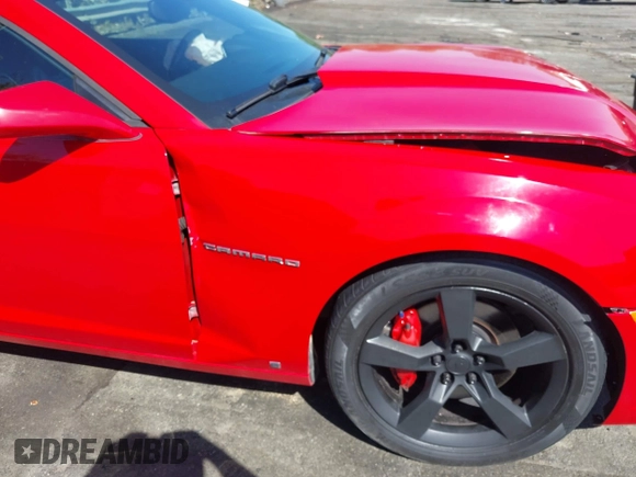2010 Chevrolet Camaro 2SS z VIN 2G1FK1EJ0A9144871, wystawiony jako IAAI lot #42054933 z przebiegiem 140 100 mil mil oraz . Historia ofert i sprzedaży dostępna na DreamBid. Obrazek 17.