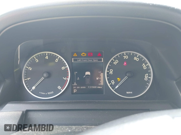 2013 Land Rover LR4 HSE z VIN SALAG2D45DA670046, wystawiony jako IAAI lot #42838676 z przebiegiem 137 998 mil mil oraz . Historia ofert i sprzedaży dostępna na DreamBid. Obrazek 7.