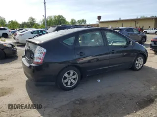 2004 Toyota Prius z VIN JTDKB20U640071890, wystawiony jako Copart lot #58633435 z przebiegiem Nie podano mil oraz Czysty tytuł • Clean title. Historia ofert i sprzedaży dostępna na DreamBid. Obrazek 3.