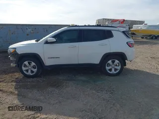 2019 Jeep Compass Latitude with VIN 3C4NJCBB1KT654692, listed as a IAAI auction lot 41376045 with 132,038 mi miles and . Bid and sale history available at DreamBid. Image 15.