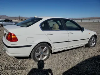 2004 BMW 3 Series 330xi with VIN WBAEW53474PN32887, listed as a Copart auction lot 47210685 with 112,618 mi miles and Salvage Title. Bid and sale history available at carsss.com. Image 3.