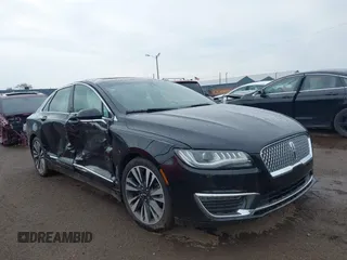 2019 Lincoln MKZ Reserve II z VIN 3LN6L5E93KR602153, wystawiony jako IAAI lot #42087490 z przebiegiem 29 726 mil mil oraz . Historia ofert i sprzedaży dostępna na DreamBid. Obrazek 1.