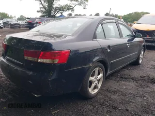 2007 Hyundai Sonata SE z VIN 5NPEU46F47H155645, wystawiony jako IAAI lot #42516541 z przebiegiem 144 746 mil mil oraz . Historia ofert i sprzedaży dostępna na DreamBid. Obrazek 4.