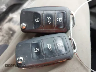 2013 Volkswagen GTI с VIN WVWED7AJ8DW105043, выставлен на аукционе IAAI как лот 42163200 с пробегом 99 065 миль миль и . История ставок и продаж доступна на DreamBid. Изображение 11.