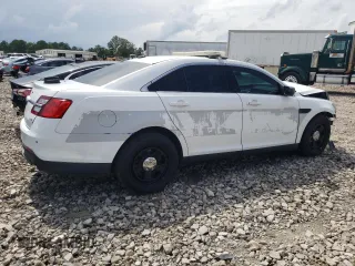 2017 Ford Police Interceptor z VIN 1FAHP2MK4HG103162, wystawiony jako Copart lot #59287055 z przebiegiem 115 682 mil mil oraz Szkoda całkowita • Salvage title. Historia ofert i sprzedaży dostępna na DreamBid. Obrazek 3.