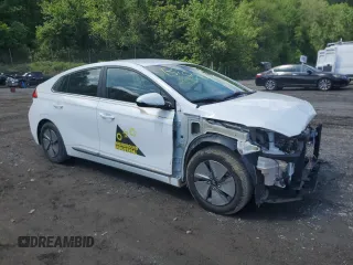 2022 Hyundai Ioniq SE с VIN KMHC75LC9NU276149, выставлен на аукционе Copart как лот 57220835 с пробегом 51 599 миль миль и Списание • Salvage title. История ставок и продаж доступна на DreamBid. Изображение 4.