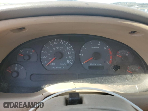 2001 Ford Mustang Standard z VIN 1FAFP40441F224862, wystawiony jako Copart lot #53366135 z przebiegiem Nie podano mil oraz Czysty tytuł • Clean title. Historia ofert i sprzedaży dostępna na DreamBid. Obrazek 9.