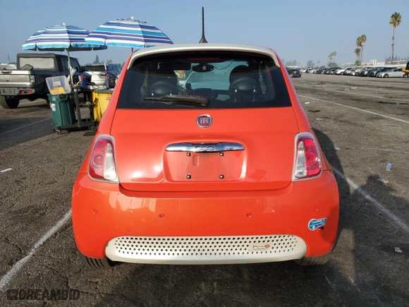 2016 FIAT 500e with VIN 3C3CFFGE3GT180351, listed as a Copart auction lot 75335724 with 41,569 mi miles and Clean Title. Bid and sale history available at carsss.com. Image 6.