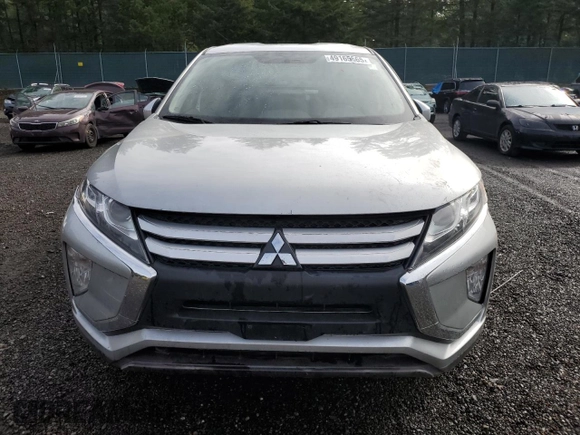2019 Mitsubishi Eclipse Cross ES z VIN JA4AT3AA3KZ030493, wystawiony jako Copart lot #49165665 z przebiegiem 121 243 mil mil oraz Czysty tytuł • Clean title. Historia ofert i sprzedaży dostępna na DreamBid. Obrazek 5.