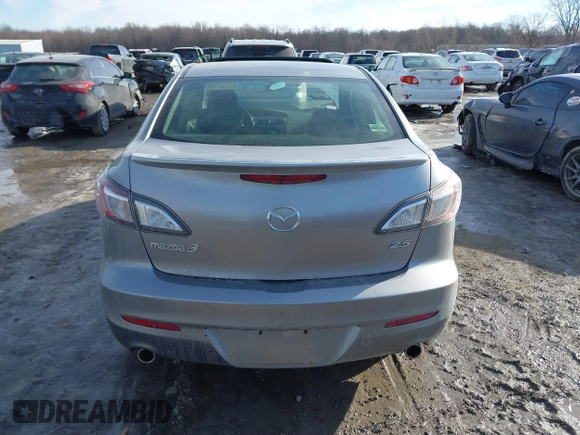 2010 Mazda 3 S Grand Touring z VIN JM1BL1S68A1276008, wystawiony jako IAAI lot #41453232 z przebiegiem 40 623 mil mil oraz . Historia ofert i sprzedaży dostępna na DreamBid. Obrazek 16.