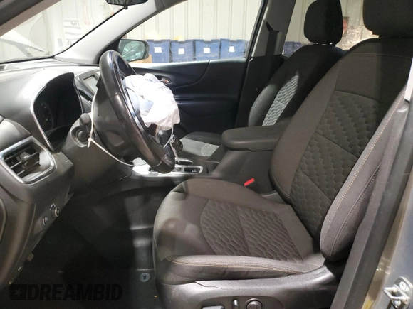 2018 Chevrolet Equinox LT with VIN 3GNAXJEV1JS631318, listed as a Copart auction lot 45581225 with 104,907 mi miles and Salvage Title. Bid and sale history available at carsss.com. Image 7.
