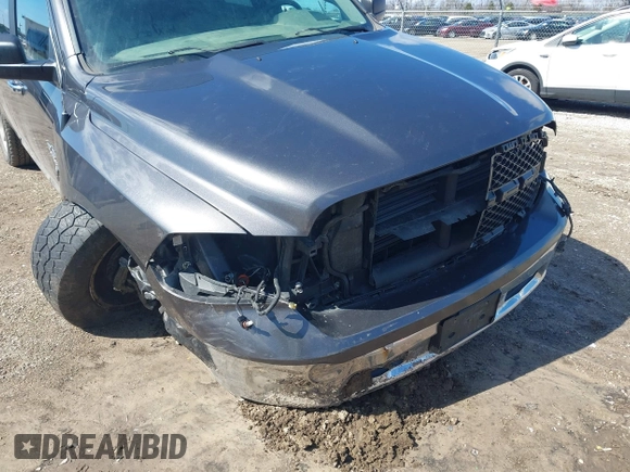 2017 Ram 1500 Big Horn z VIN 1C6RR7LT2HS766282, wystawiony jako IAAI lot #41868659 z przebiegiem 133 887 mil mil oraz . Historia ofert i sprzedaży dostępna na DreamBid. Obrazek 6.