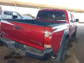 2008 Toyota Tacoma PreRunner with VIN 5TEJU62N88Z564169, listed as a IAAI auction lot 41551652 with 290,746 mi miles. Bid and sale history available at carsss.com. Image 4.