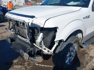 2014 Ford F-150 XL with VIN 1FTEX1CM3EFB94081, listed as a IAAI auction lot 40991423 with 190,785 mi miles. Bid and sale history available at carsss.com. Image 17.