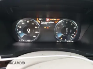 2017 Volvo S90 Momentum with VIN YV1A22MKXH1010945, listed as a Copart auction lot 47879115 with 104,831 mi miles and Clean Title. Bid and sale history available at DreamBid. Image 9.