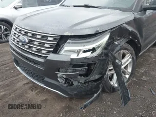 2016 Ford Explorer XLT with VIN 1FM5K8D89GGC03268, listed as a IAAI auction lot 41837937 with 175,463 mi miles and . Bid and sale history available at carsss.com. Image 11.