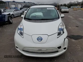 2015 Nissan LEAF SV with VIN 1N4AZ0CPXFC304470, listed as a Copart auction lot 70334702 with 60,331 mi miles. Bid and sale history available at carsss.com. Image 5.
