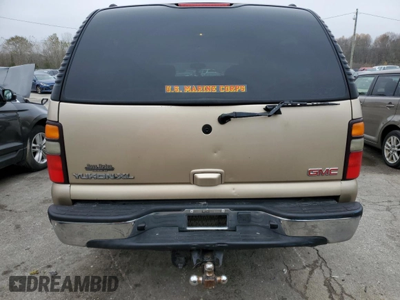 2005 GMC Yukon XL SLE z VIN 3GKEC16ZX5G108500, wystawiony jako Copart lot #79406714 z przebiegiem 171 883 mil mil oraz Szkoda całkowita • Salvage title. Historia ofert i sprzedaży dostępna na DreamBid. Obrazek 6.