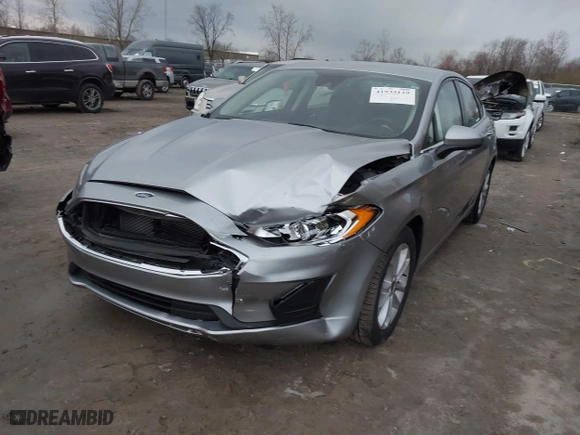2020 Ford Fusion SE with VIN 3FA6P0HD6LR263357, listed as a IAAI auction lot 41933119 with 30,645 mi miles. Bid and sale history available at carsss.com. Image 17.