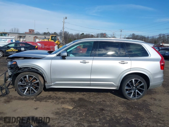 2021 Volvo XC90 Momentum with VIN YV4A22PK2M1710788, listed as a IAAI auction lot 41587754 with 41,439 mi miles and . Bid and sale history available at DreamBid. Image 14.