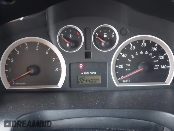 2006 Hyundai Santa Fe GLS with VIN KM8SC13D36U105732, listed as a IAAI auction lot 41733084 with 224,400 mi miles. Bid and sale history available at carsss.com. Image 7.
