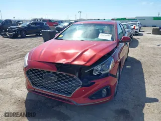 2019 Hyundai Sonata Sport with VIN 5NPE34AF4KH769601, listed as a IAAI auction lot 41674549 with 98,288 mi miles. Bid and sale history available at carsss.com. Image 6.