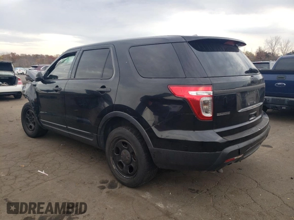 2014 Ford Utility Police Interceptor with VIN 1FM5K8AR7EGA45149, listed as a Copart auction lot 44045135 with 0 mi miles and Salvage Title. Bid and sale history available at carsss.com. Image 2.