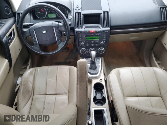 2012 Land Rover LR2 HSE z VIN SALFR2BN2CH317216, wystawiony jako Copart lot #82558224 z przebiegiem 124 372 mil mil oraz Szkoda całkowita • Salvage title. Historia ofert i sprzedaży dostępna na DreamBid. Obrazek 8.