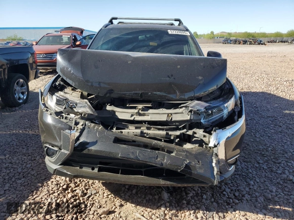 2018 Mitsubishi Outlander SE with VIN JA4AD3A39JZ022167, listed as a Copart auction lot 57228095 with 111,104 mi miles and Salvage title. Bid and sale history available at DreamBid. Image 5.