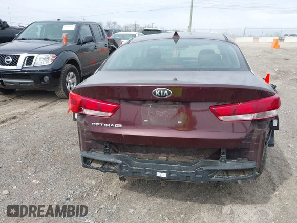 2018 Kia Optima LX z VIN 5XXGT4L30JG185640, wystawiony jako IAAI lot #41645104 z przebiegiem Nie podano mil oraz . Historia ofert i sprzedaży dostępna na DreamBid. Obrazek 15.
