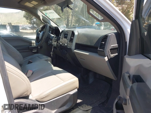 2016 Ford F-150 XL with VIN 1FTMF1C87GKD89189, listed as a IAAI auction lot 41896138 with 269,437 mi miles and . Bid and sale history available at DreamBid. Image 5.