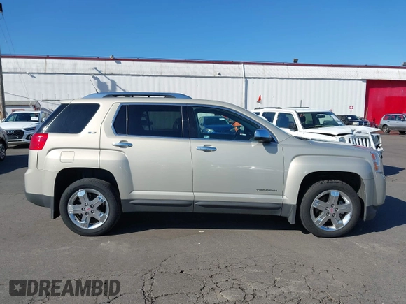 2011 GMC Terrain SLT-2 z VIN 2CTALWEC3B6444571, wystawiony jako IAAI lot #42030111 z przebiegiem 89 193 mil mil oraz . Historia ofert i sprzedaży dostępna na DreamBid. Obrazek 13.