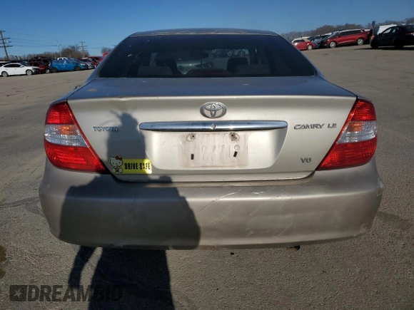 2004 Toyota Camry LE with VIN 4T1BF32K04U574101, listed as a Copart auction lot 47653965 with 0 mi miles and Salvage Title. Bid and sale history available at carsss.com. Image 6.