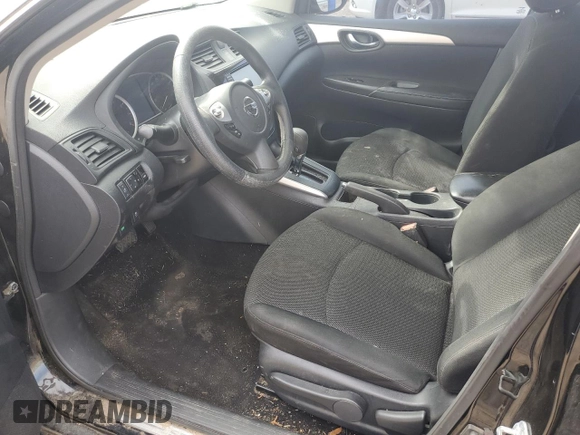2019 Nissan Sentra S z VIN 3N1AB7AP9KY349415, wystawiony jako Copart lot #43238175 z przebiegiem 170 950 mil mil oraz Szkoda całkowita • Salvage title. Historia ofert i sprzedaży dostępna na DreamBid. Obrazek 7.