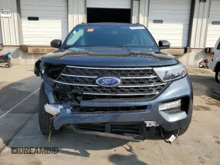2022 Ford Explorer XLT with VIN 1FMSK8DH8NGA24204, listed as a Copart auction lot 60162555 with 34,923 mi miles and Salvage title. Bid and sale history available at DreamBid. Image 5.