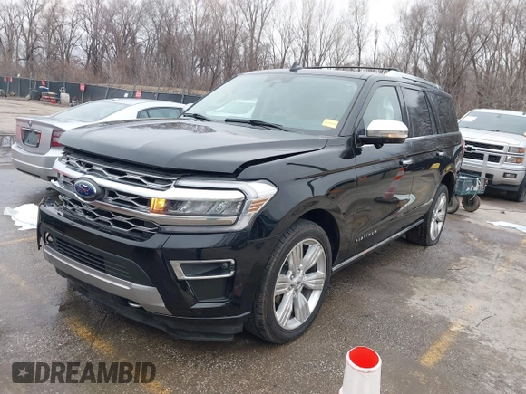 2023 Ford Expedition Platinum with VIN 1FMJU1M8XPEA35684, listed as a IAAI auction lot 41499176 with 29,684 mi miles. Bid and sale history available at carsss.com. Image 2.