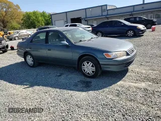 2001 Toyota Camry CE with VIN 4T1BG22K81U768006, listed as a Copart auction lot 50497335 with 187,898 mi miles and Salvage Title. Bid and sale history available at carsss.com. Image 10.