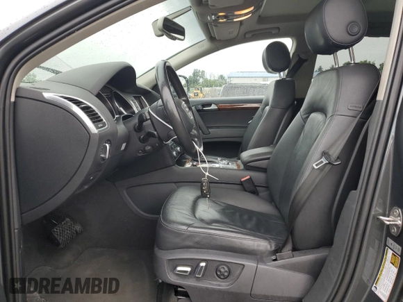 2014 Audi Q7 Premium Plus with VIN WA1LMAFE8ED015737, listed as a Copart auction lot 62099545 with 129,505 mi miles and Salvage title. Bid and sale history available at DreamBid. Image 7.