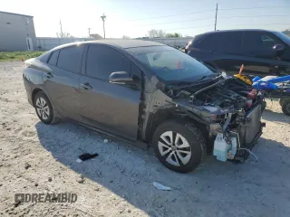 2016 Toyota Prius Four z VIN JTDKARFU1G3507793, wystawiony jako Copart lot #51680345 z przebiegiem 96 046 mil mil oraz Czysty tytuł • Clean title. Historia ofert i sprzedaży dostępna na DreamBid. Obrazek 4.