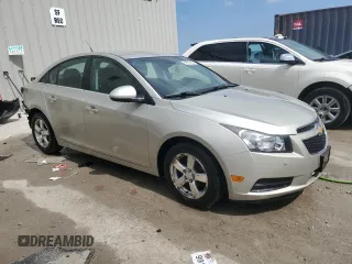 2013 Chevrolet Cruze 1LT with VIN 1G1PC5SB0D7287119, listed as a Copart auction lot 52373575 with 117,788 mi miles and Non Repairable. Bid and sale history available at carsss.com. Image 4.