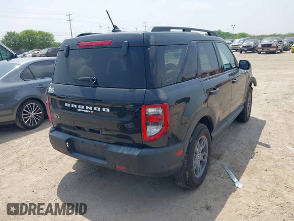 2024 Ford Bronco Sport Big Bend z VIN 3FMCR9B61RRE22036, wystawiony jako IAAI lot #41909791 z przebiegiem 12 984 mil mil oraz . Historia ofert i sprzedaży dostępna na DreamBid. Obrazek 4.