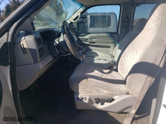 1999 Ford Super Duty F-350 SRW XL with VIN 1FTSW31F0XEB35374, listed as a Copart auction lot 83308884 with NaN miles and Salvage Title. Bid and sale history available at carsss.com. Image 7.