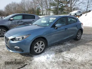 2014 Mazda 3 i Sport with VIN JM1BM1K71E1205616, listed as a Copart auction lot 44175665 with 61,667 mi miles and Clean Title. Bid and sale history available at carsss.com. Image 1.