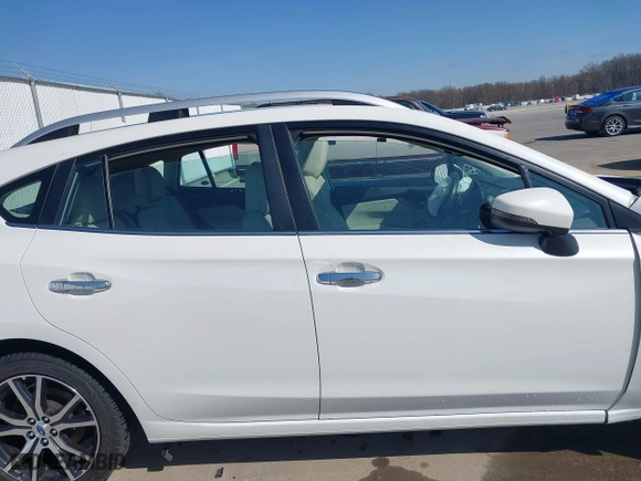 2019 Subaru Impreza Limited with VIN 4S3GTAU65K3749761, listed as a IAAI auction lot 41927935 with 47,131 mi miles. Bid and sale history available at carsss.com. Image 14.