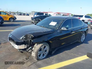 2018 BMW 3 Series 330i xDrive с VIN WBA8D9C53JA616383, выставлен на аукционе IAAI как лот 42319253 с пробегом 89 297 миль миль и . История ставок и продаж доступна на DreamBid. Изображение 2.